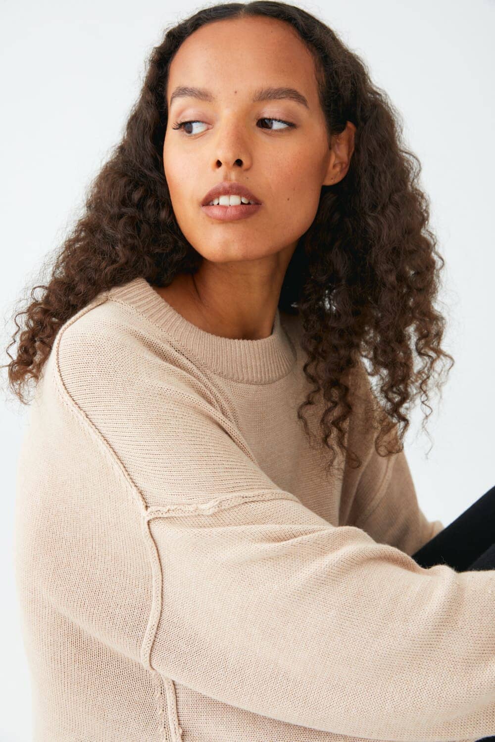 Hud sweater online